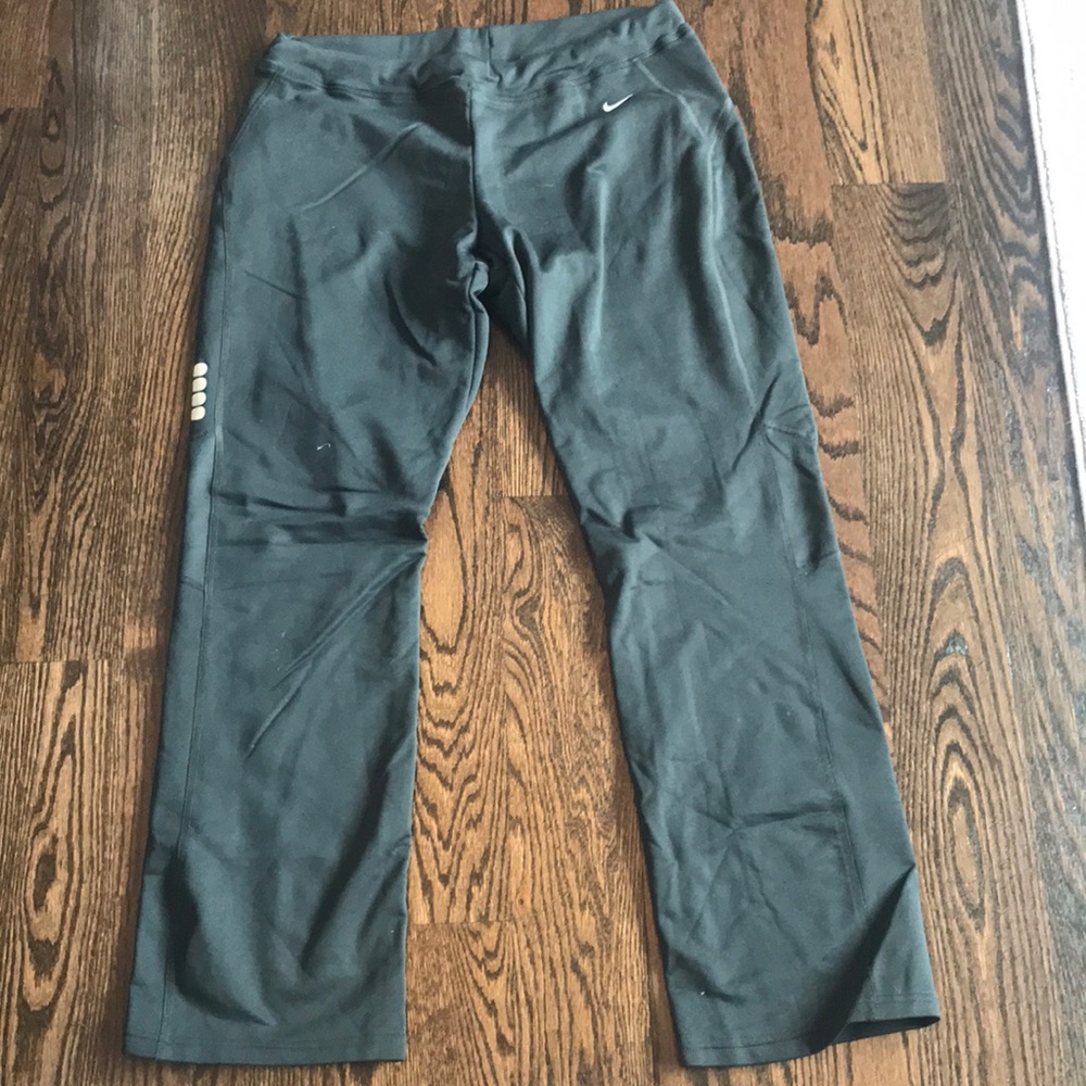 Women’s Nike dri fit large pants